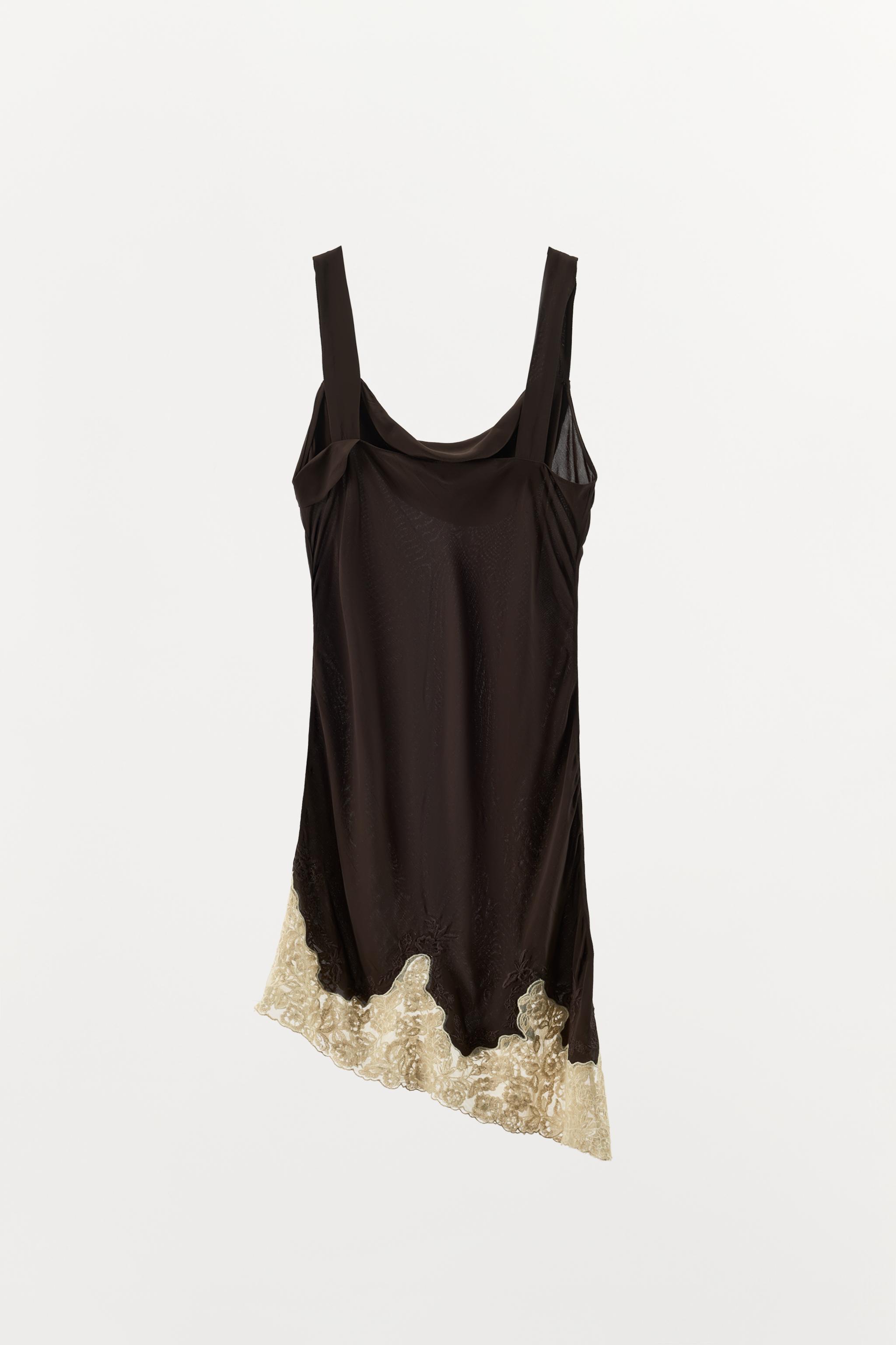 100% VISCOSE EMBROIDERED LACE DRESS